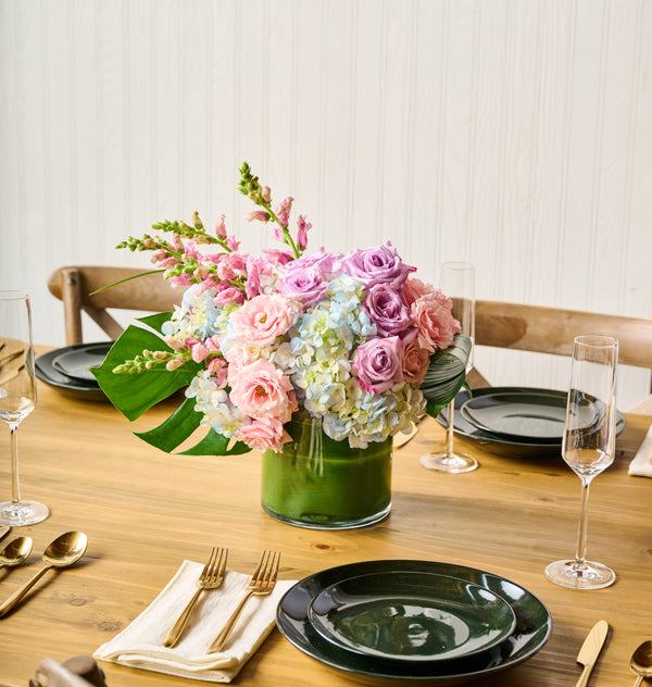 Modern Pastel Small Centerpiece